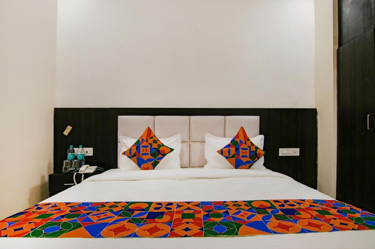 Fabhotel Palm Plaza Zirakpur Eksteriør billede