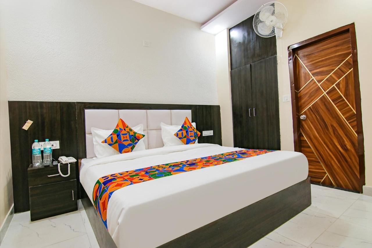 Fabhotel Palm Plaza Zirakpur Eksteriør billede