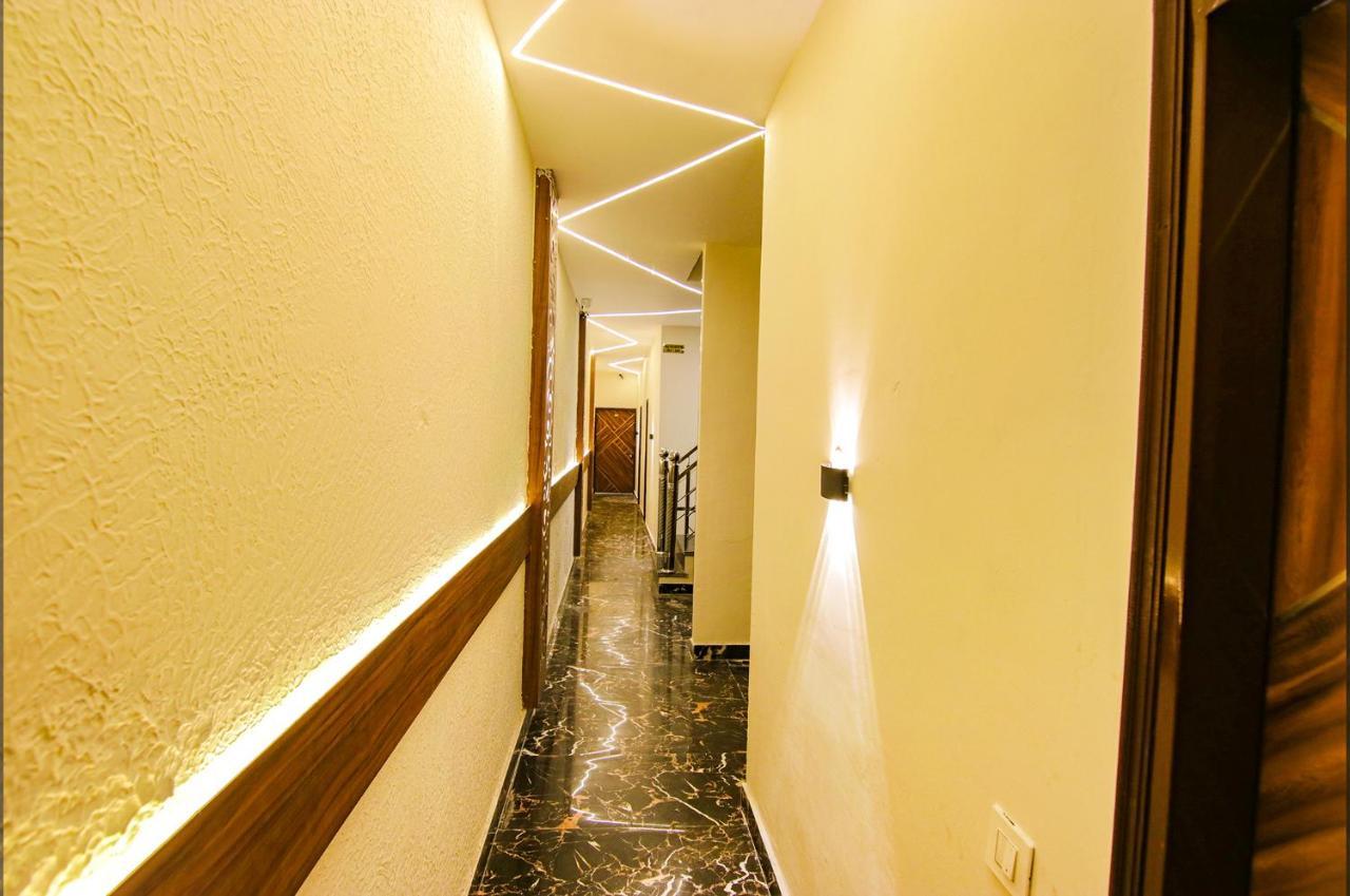 Fabhotel Palm Plaza Zirakpur Eksteriør billede